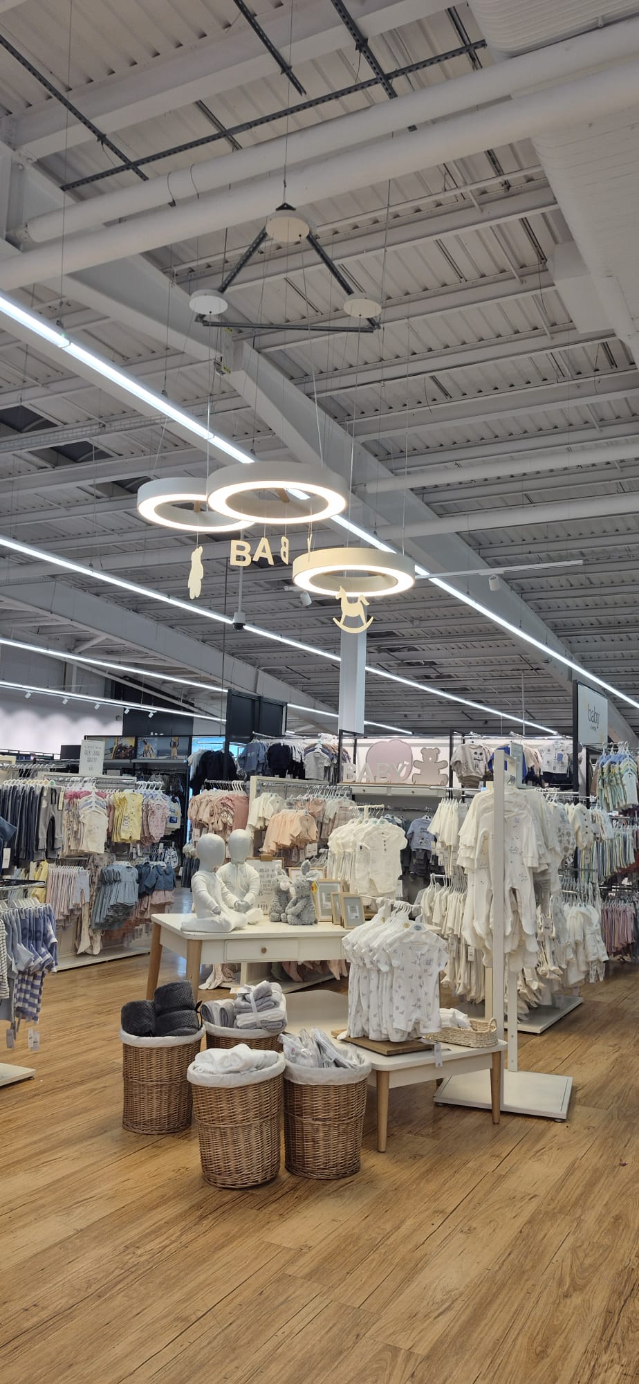 Pendant and linear lighting in the clothing department